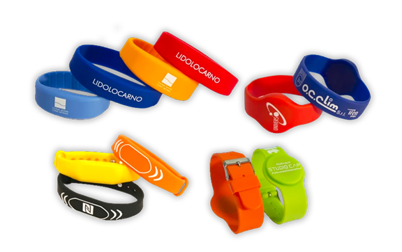 Bracciali